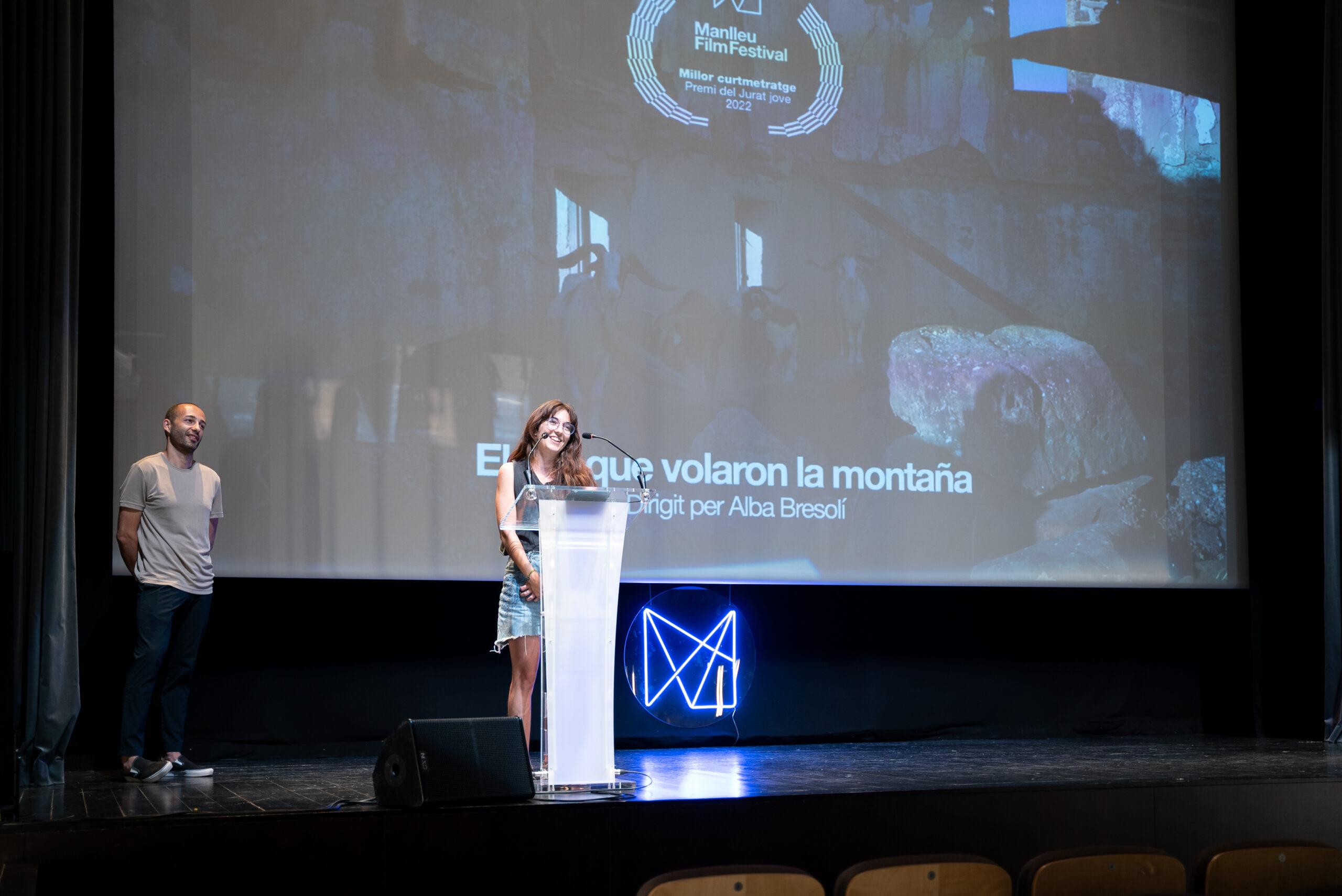 Manlleu Film Festival 2022 Cloenda premi jurat jove Alba bresolí